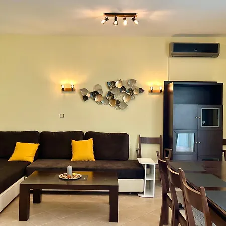 Premium Midia サニービーチ