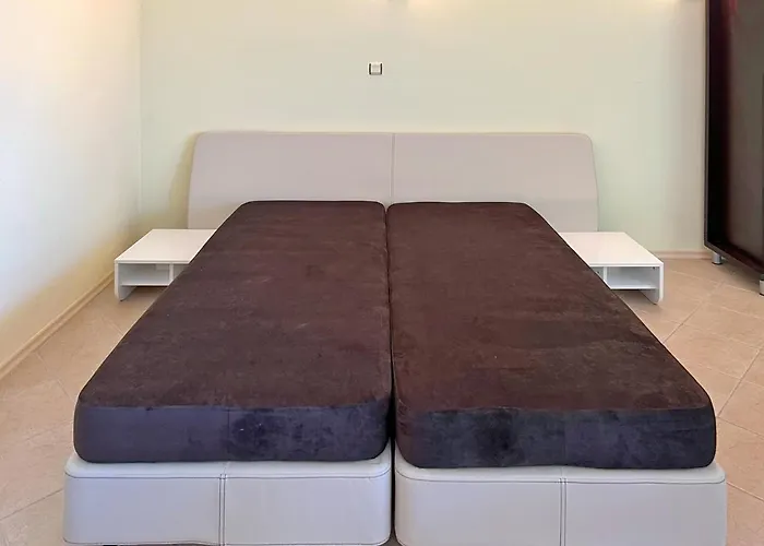 Premium Midia Слънчев бряг