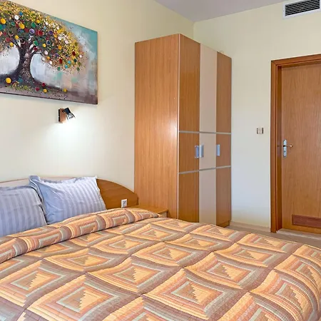 Premium Midia * Slantchev Briag